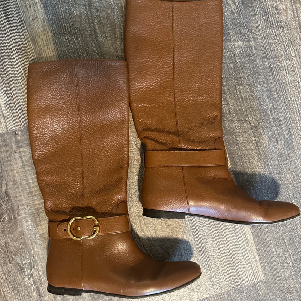 Gucci Brown Leather Boots with Gold Buckle